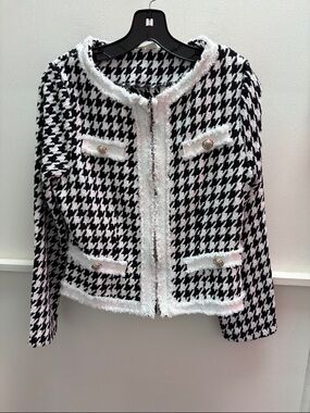 Black & White Houndstooth Tweed Jacket with Contrast Trim